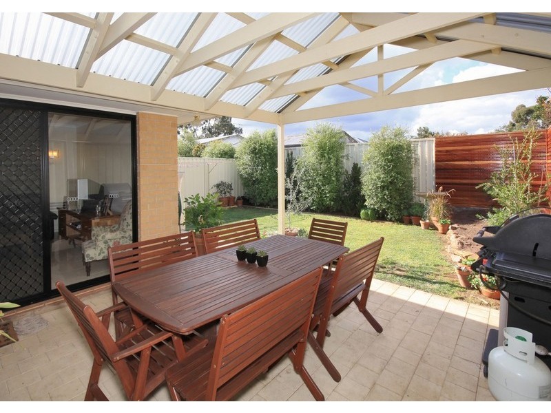 3 Saxon St, Clovelly Park SA 5042