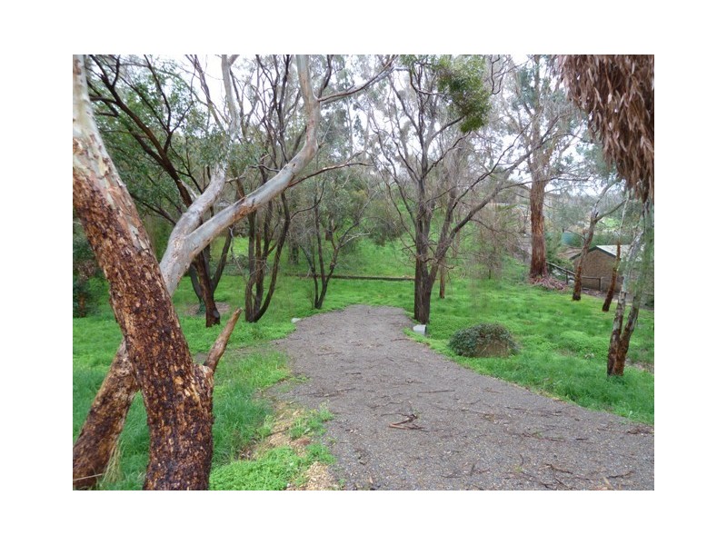 14 Grants Gully Road, Clarendon SA 5157