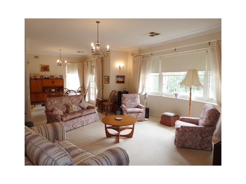 6 Murtoa Road, Eden Hills SA 5050