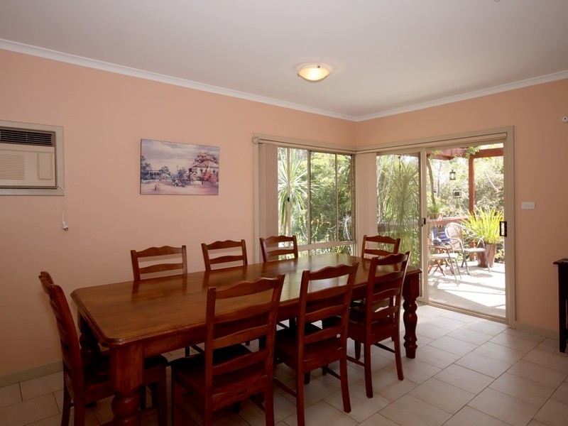 24 Banksia Road, Aberfoyle Park SA 5159