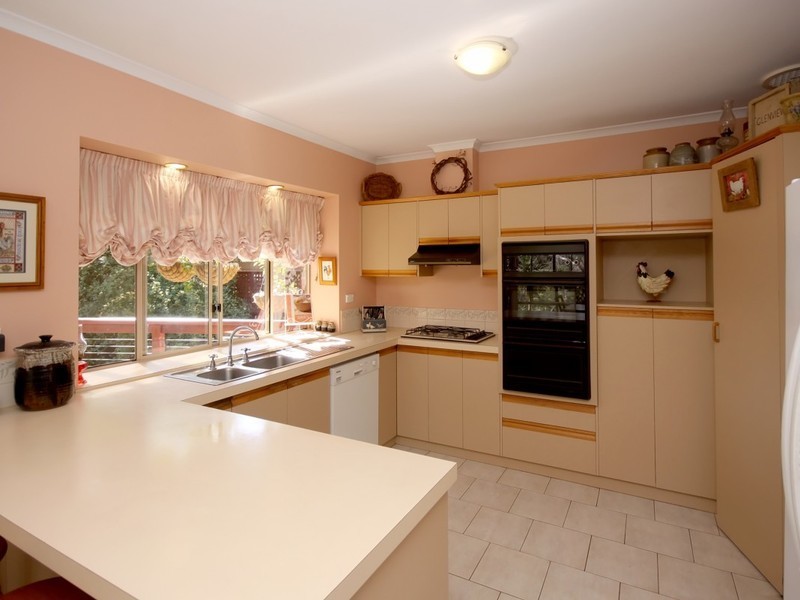 24 Banksia Road, Aberfoyle Park SA 5159