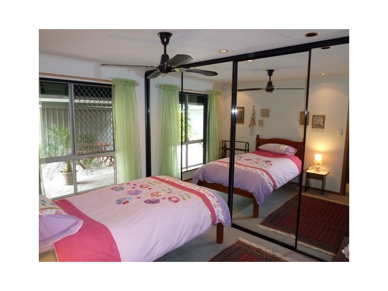 10 Madigan Crescent, Woodcroft SA 5162