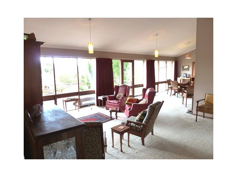 6 Almond Court, Coromandel Valley SA 5051