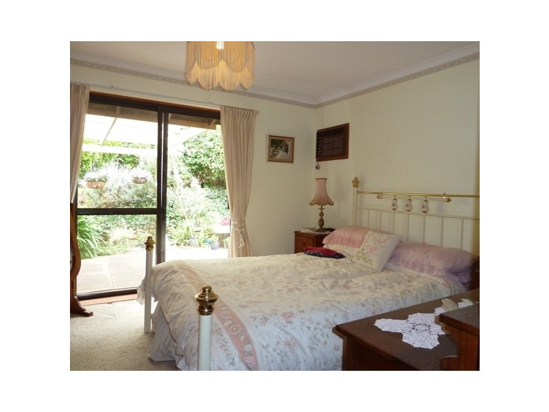 6 Almond Court, Coromandel Valley SA 5051