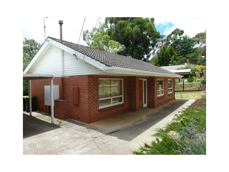 4 Coro Cres, Coromandel Valley SA 5051