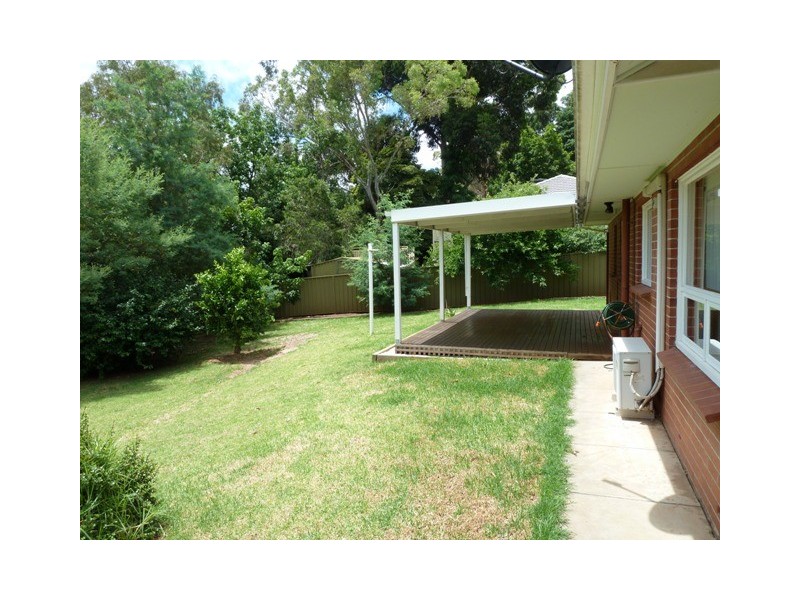 4 Coro Cres, Coromandel Valley SA 5051