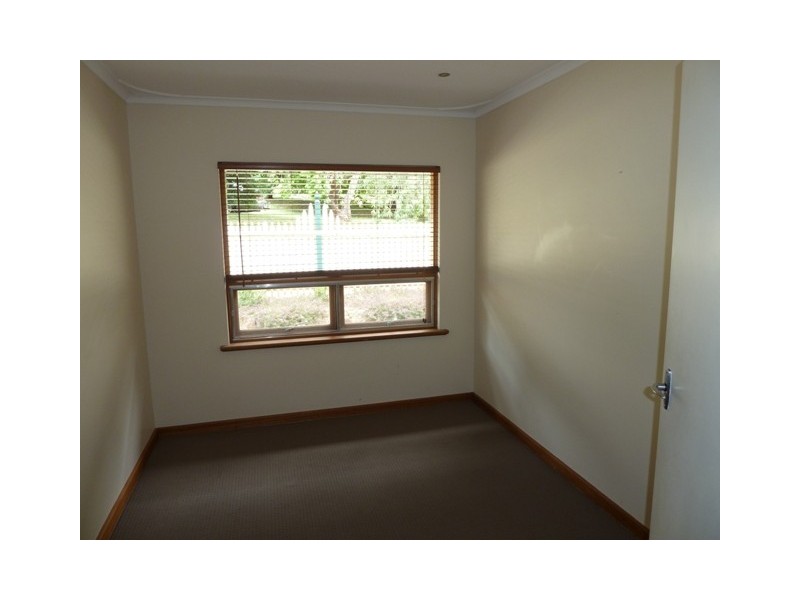 4 Coro Cres, Coromandel Valley SA 5051