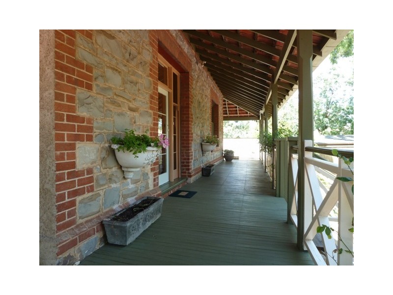35 Wilpena St, Eden Hills SA 5050
