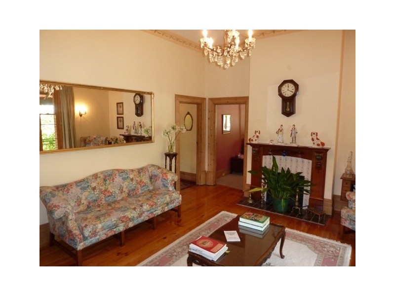 35 Wilpena St, Eden Hills SA 5050