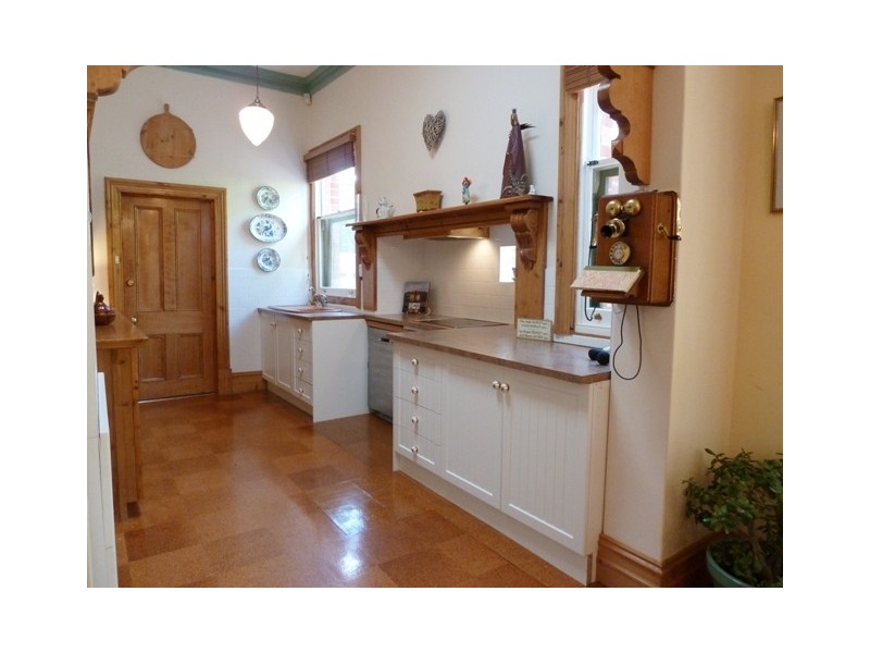 35 Wilpena St, Eden Hills SA 5050