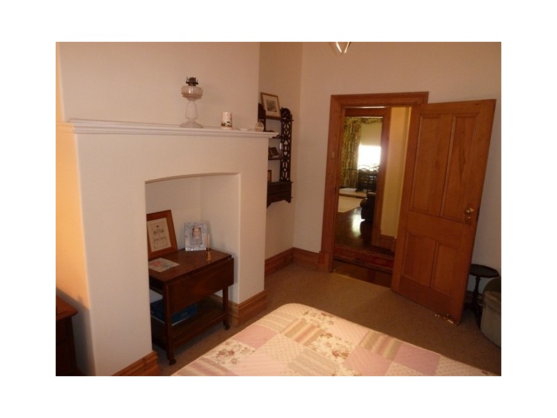 35 Wilpena St, Eden Hills SA 5050