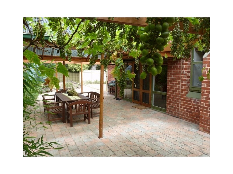 35 Wilpena St, Eden Hills SA 5050