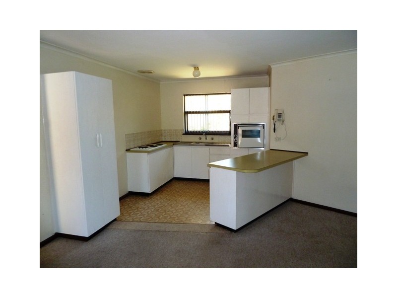 35  Woodhall Drive, Happy Valley SA 5159