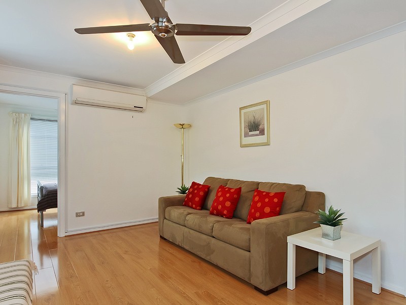 28 Oakdene Crescent, Coromandel Valley SA 5051