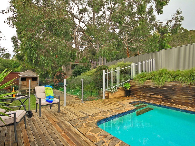 28 Oakdene Crescent, Coromandel Valley SA 5051