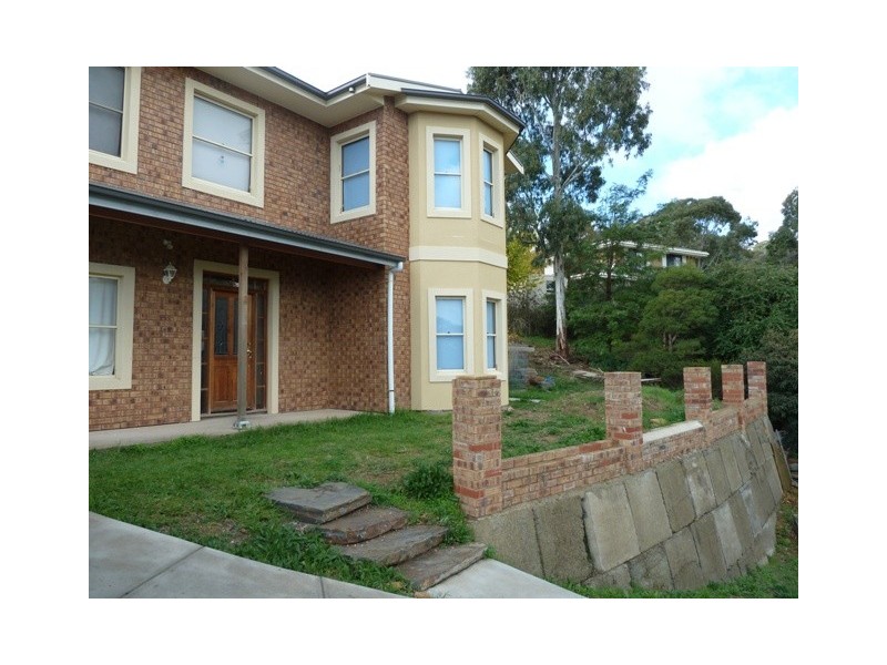 21  Nayook Grove, Happy Valley SA 5159