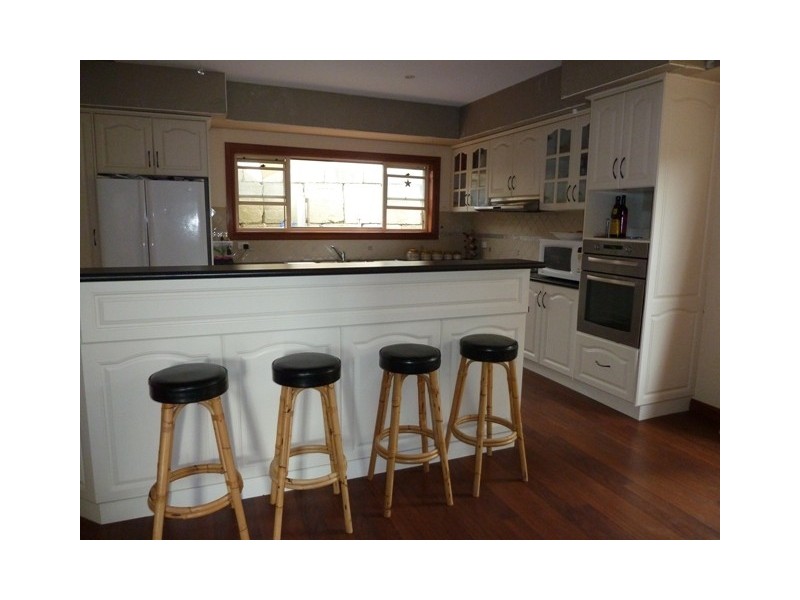 21  Nayook Grove, Happy Valley SA 5159