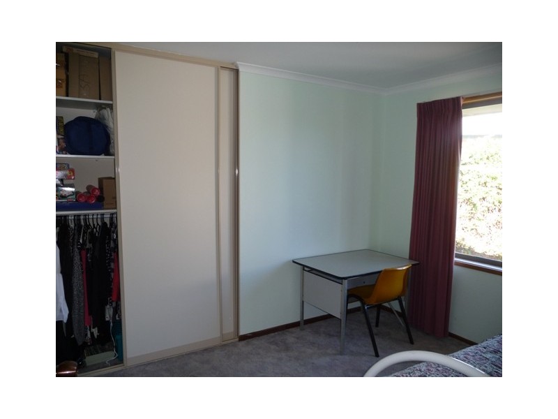 6 Explorer Court, Woodcroft SA 5162