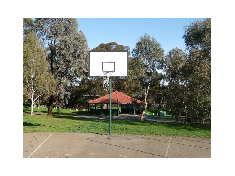 6 Explorer Court, Woodcroft SA 5162