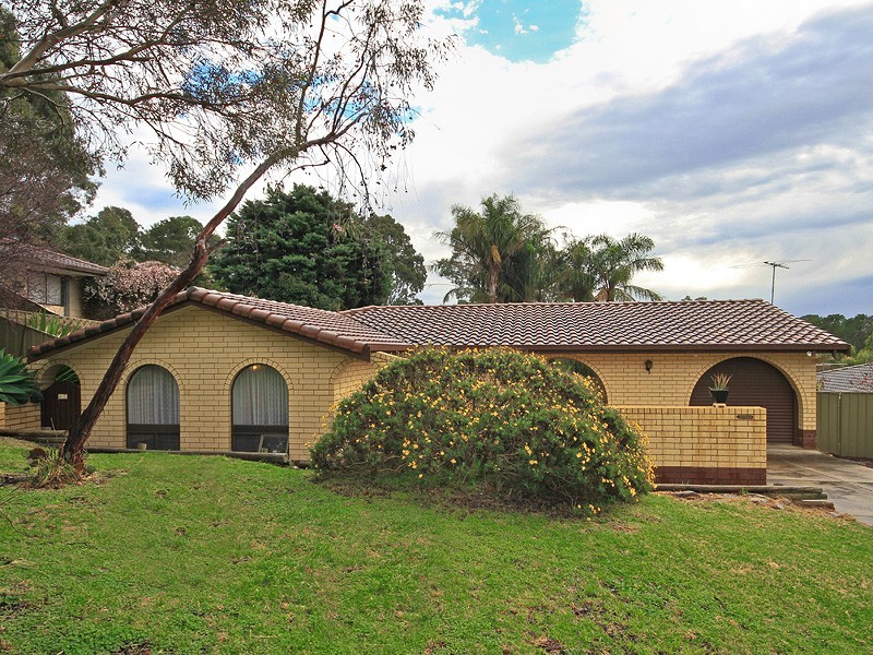15 Hilltop Court, Coromandel Valley SA 5051
