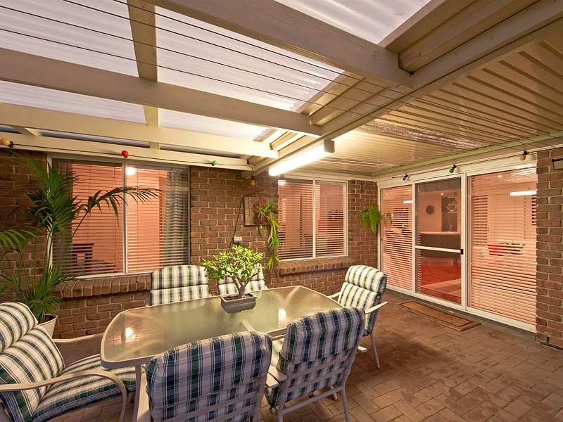 18 Chifley Crescent, Trott Park SA 5158