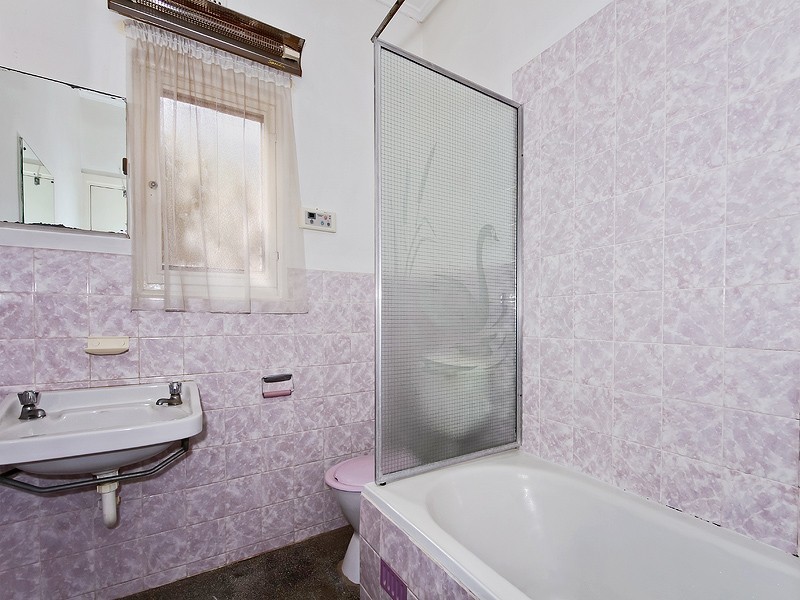 8 Clacton Road, Dover Gardens SA 5048