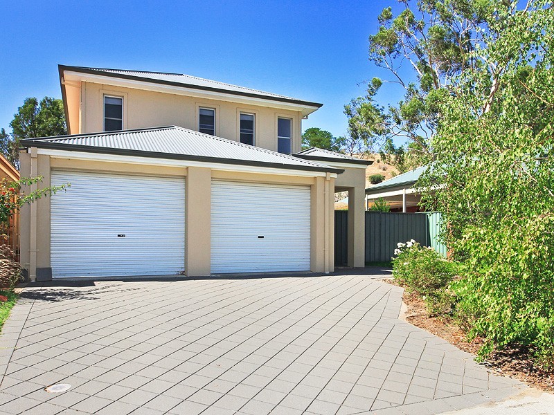 20 The Walk, Coromandel Valley SA 5051