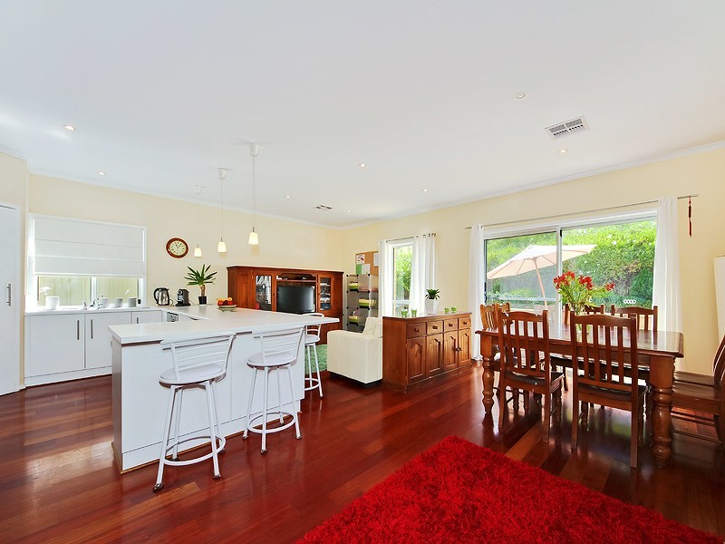 20 The Walk, Coromandel Valley SA 5051