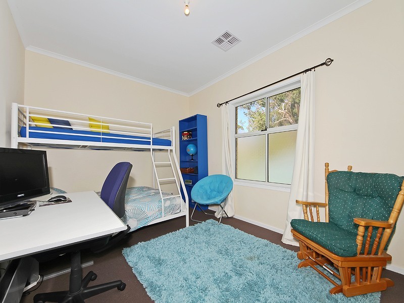 20 The Walk, Coromandel Valley SA 5051