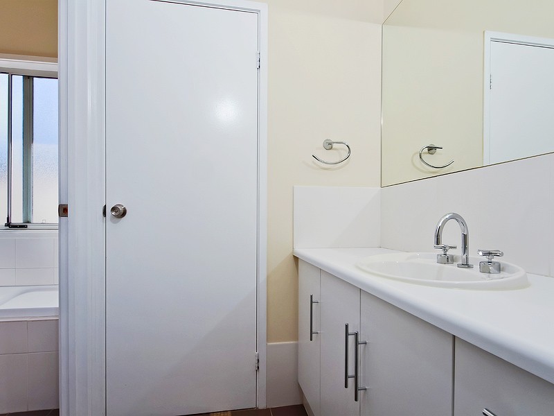 20 The Walk, Coromandel Valley SA 5051