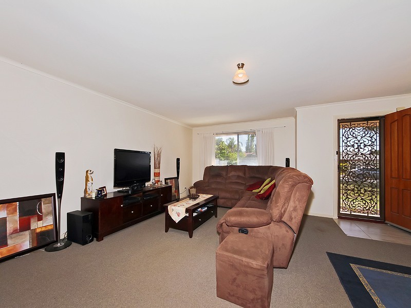 8 Fyfe Court, Aberfoyle Park SA 5159