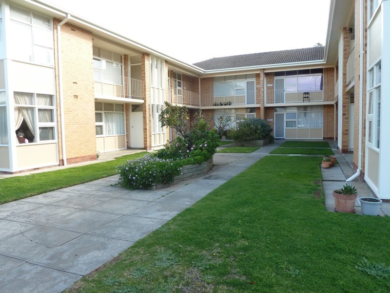 11/21 Nile Street, Glenelg SA 5045