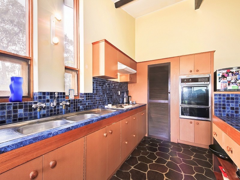 11 Centre Way, Belair SA 5052