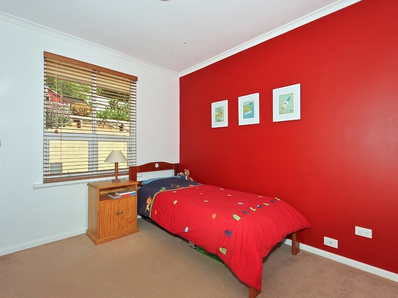 34 Elmgrove Street, Aberfoyle Park SA 5159