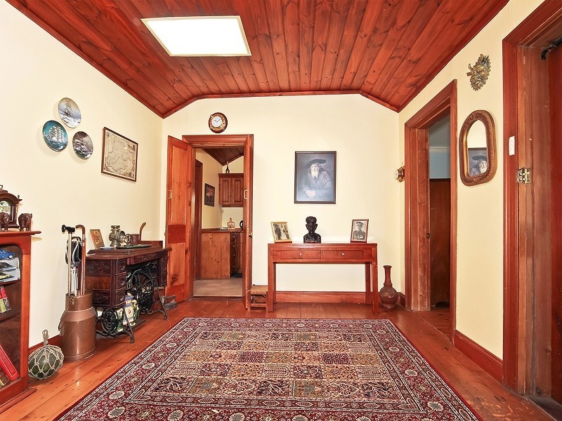 33 Lindsay Terrace, Belair SA 5052