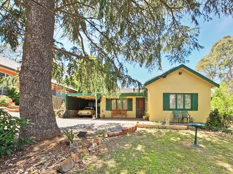 33 Lindsay Terrace, Belair SA 5052