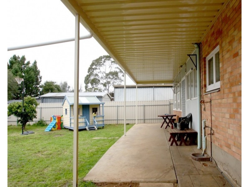 42 Australian Avenue, Clovelly Park SA 5042