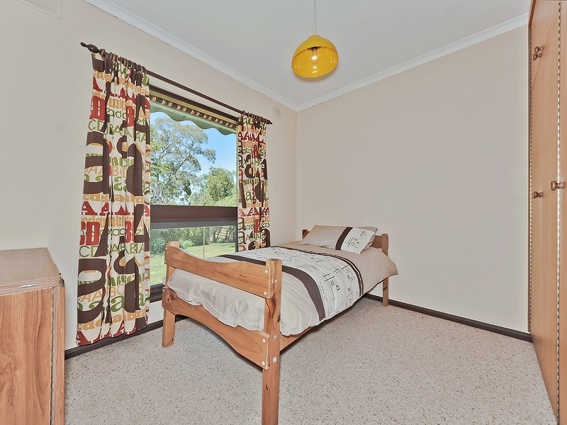 24 Monalta Drive, Belair SA 5052