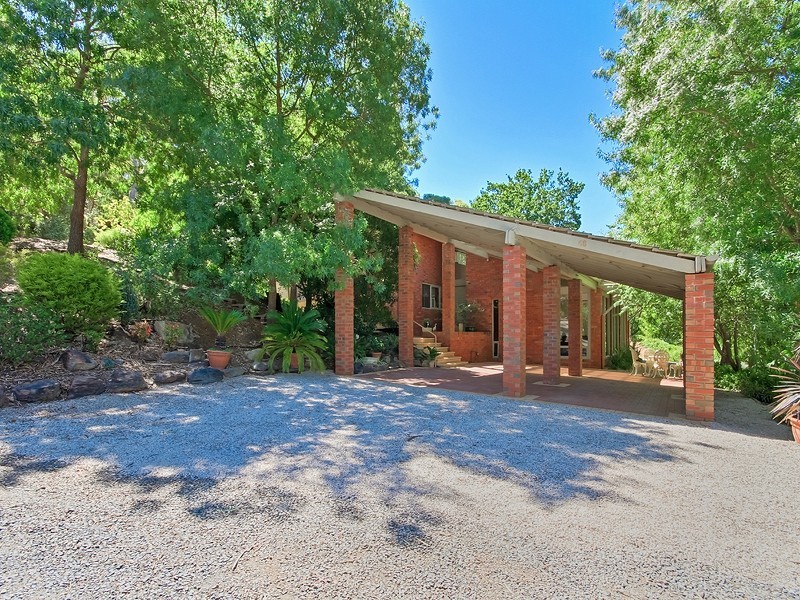 68 Winns Road, Coromandel Valley SA 5051