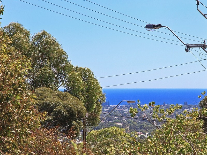 103 Shepherds Hill Road, Eden Hills SA 5050