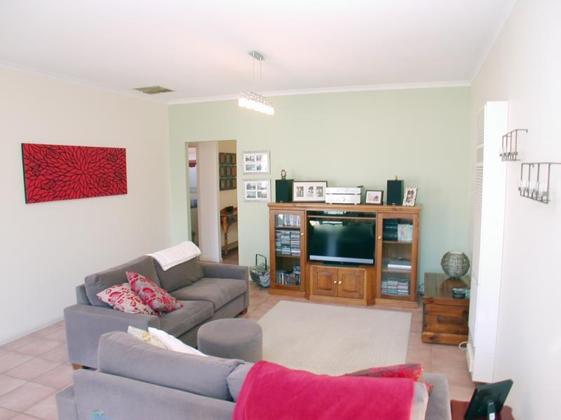 16 Worthing Drive, Sheidow Park SA 5158