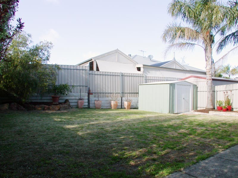 16 Worthing Drive, Sheidow Park SA 5158