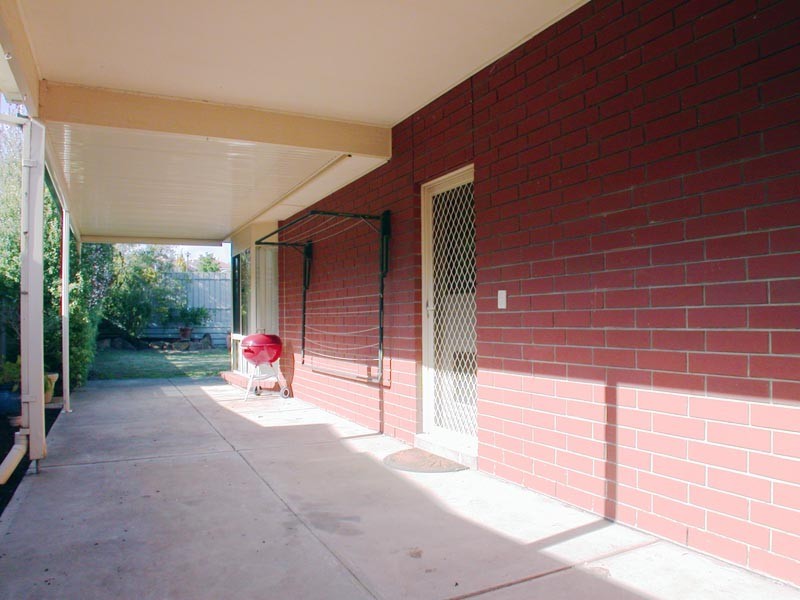 16 Worthing Drive, Sheidow Park SA 5158