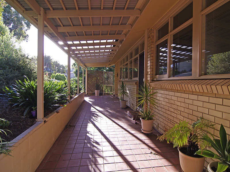 3 Depindo Avenue, Eden Hills SA 5050