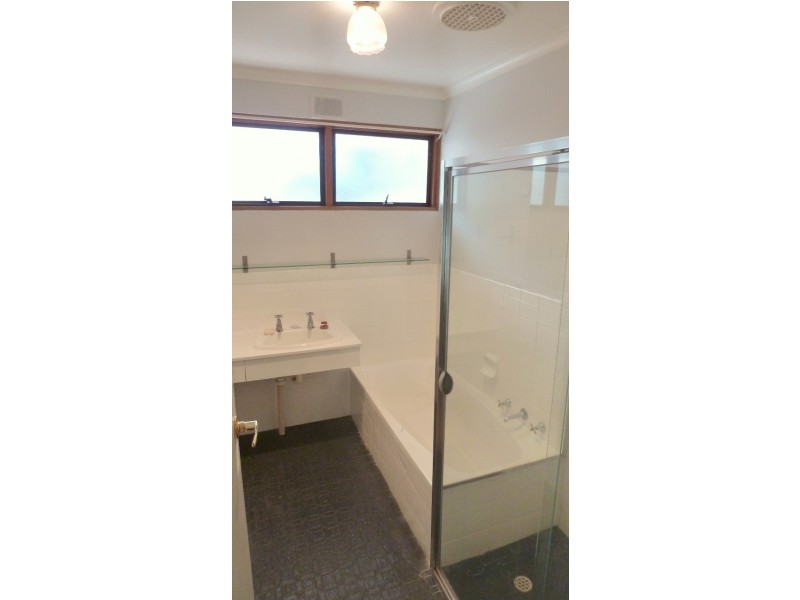 2a McNamara Road, Coromandel Valley SA 5051