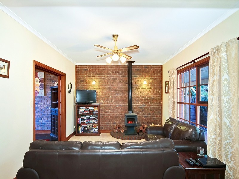 14 Driscoll Road, Coromandel Valley SA 5051