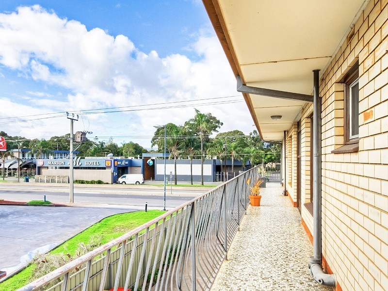 4 / 740 Marion Road, Marion SA 5043