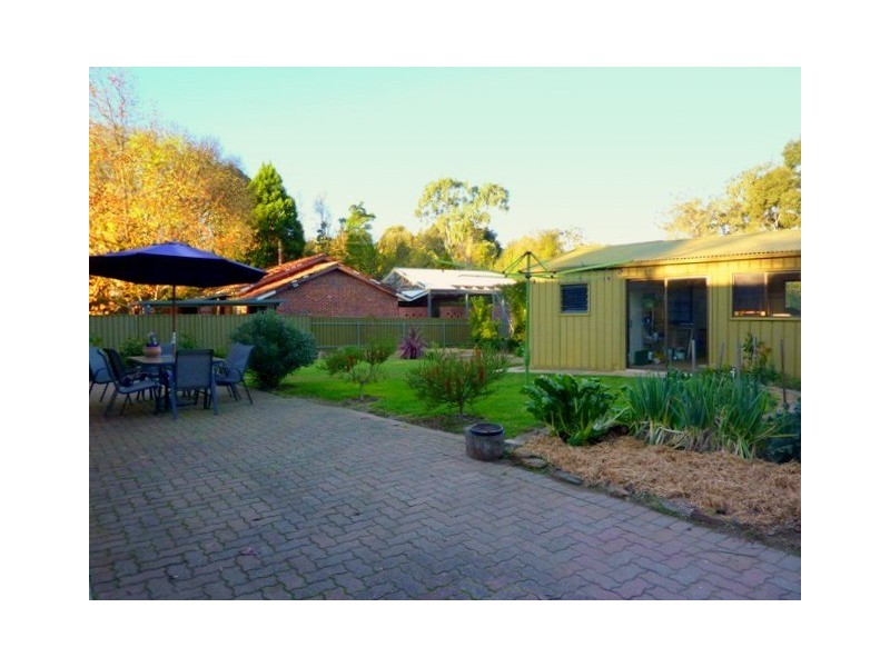 8 Hillridge Drive, Belair SA 5052