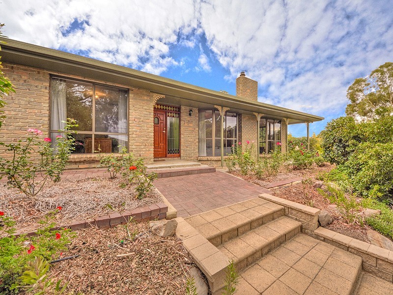 1 Ross Court, Coromandel Valley SA 5051