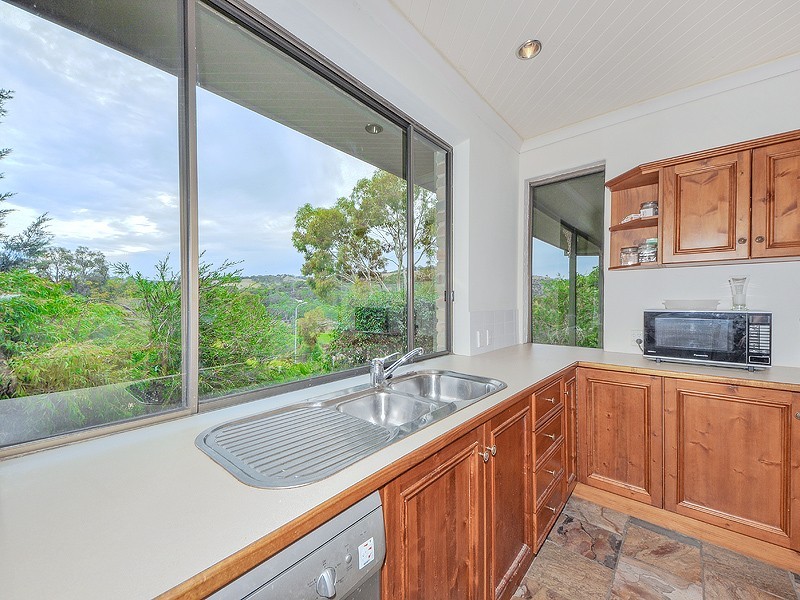 1 Ross Court, Coromandel Valley SA 5051